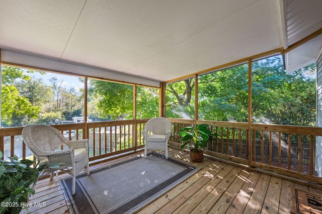 106 Pilot Place, New Bern, NC 28562