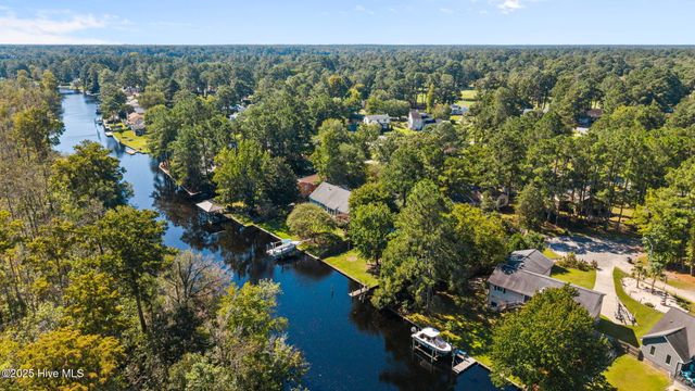 106 Pilot Place, New Bern, NC 28562