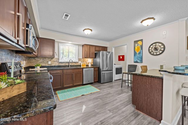 106 Pilot Place, New Bern, NC 28562