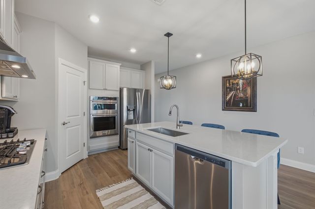 335 Collier Rd, Mount Juliet, TN 37122