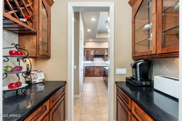 9726 E CAVALRY Drive, Scottsdale, AZ 85262