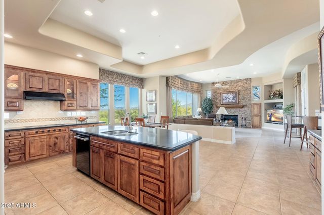 9726 E CAVALRY Drive, Scottsdale, AZ 85262