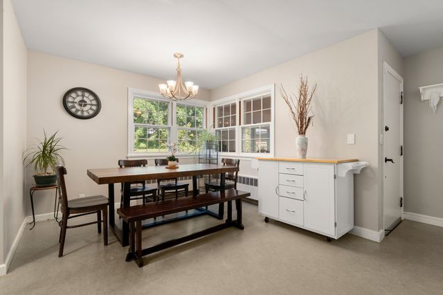 631 Blue Hill Ave, Milton, MA 02186