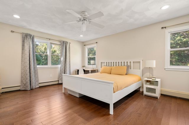 631 Blue Hill Ave, Milton, MA 02186