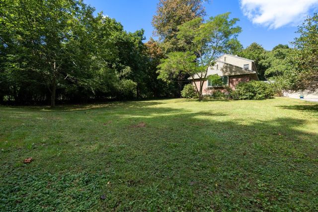 631 Blue Hill Ave, Milton, MA 02186
