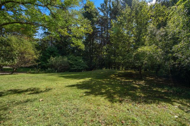 631 Blue Hill Ave, Milton, MA 02186
