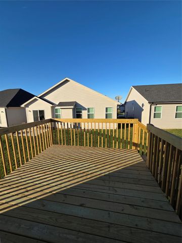 3212 NE Fawn Lane, Ankeny, IA 50021