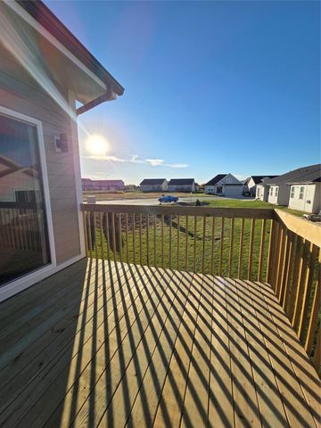 3212 NE Fawn Lane, Ankeny, IA 50021