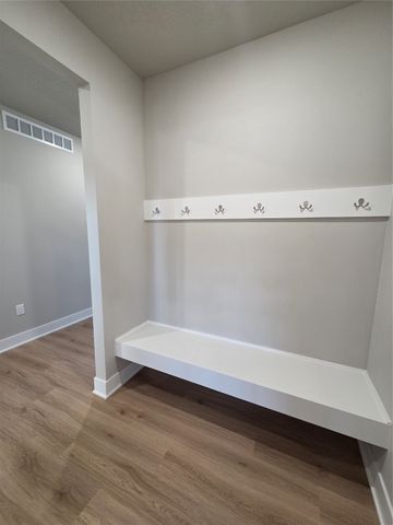 3212 NE Fawn Lane, Ankeny, IA 50021