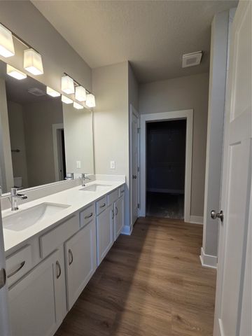 3212 NE Fawn Lane, Ankeny, IA 50021