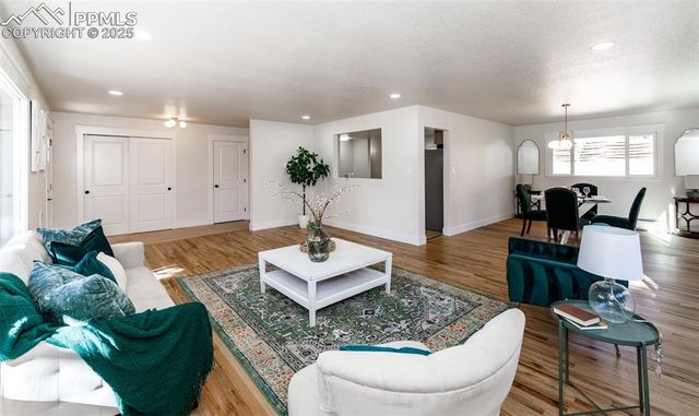 3632 W Pikes Peak Avenue, Colorado Springs, CO 80904