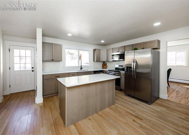 3632 W Pikes Peak Avenue, Colorado Springs, CO 80904