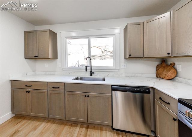 3632 W Pikes Peak Avenue, Colorado Springs, CO 80904