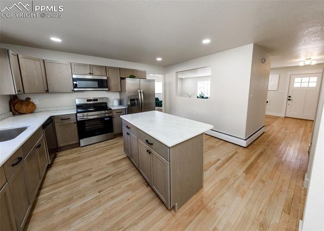 3632 W Pikes Peak Avenue, Colorado Springs, CO 80904