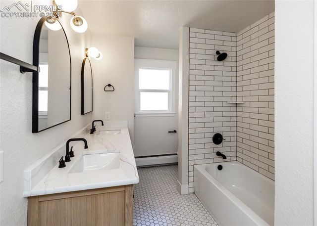 3632 W Pikes Peak Avenue, Colorado Springs, CO 80904