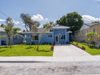 1468 NW 51st St, Miami, FL 33142