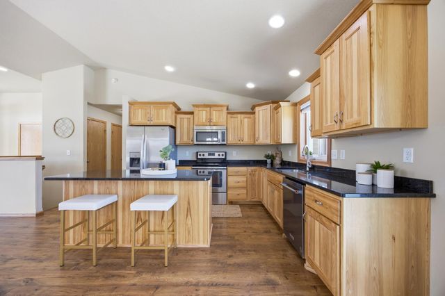 3037 Claire Drive E, West Fargo, ND 58078