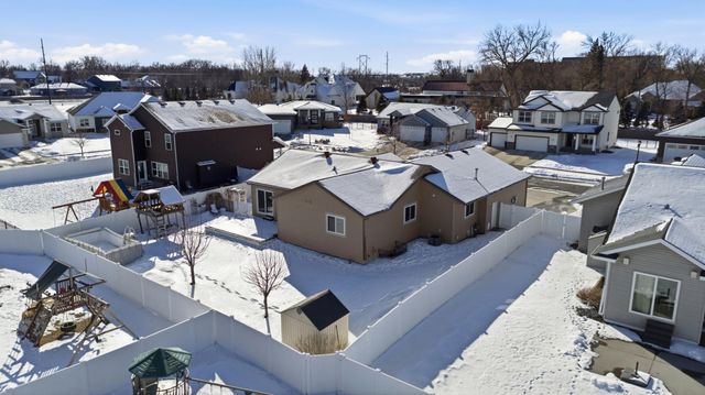 3037 Claire Drive E, West Fargo, ND 58078