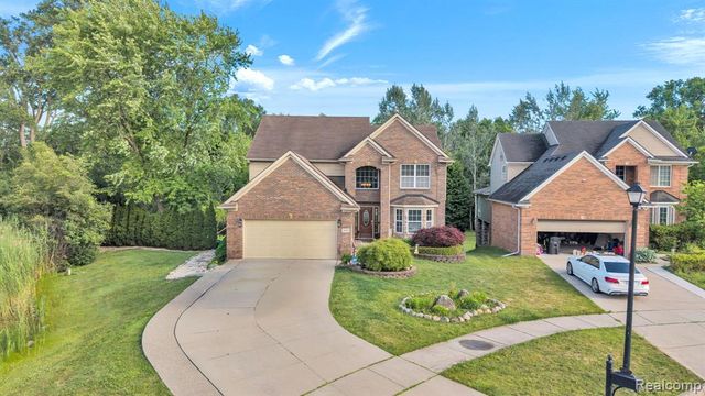 18090 Curtis Court, Livonia, MI 48152
