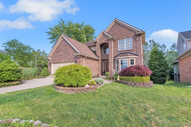 18090 Curtis Court, Livonia, MI 48152
