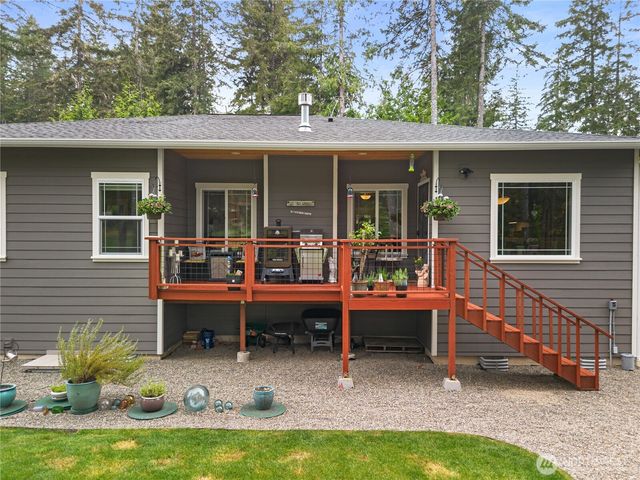 230 E Saint Andrews Drive, Shelton, WA 98584