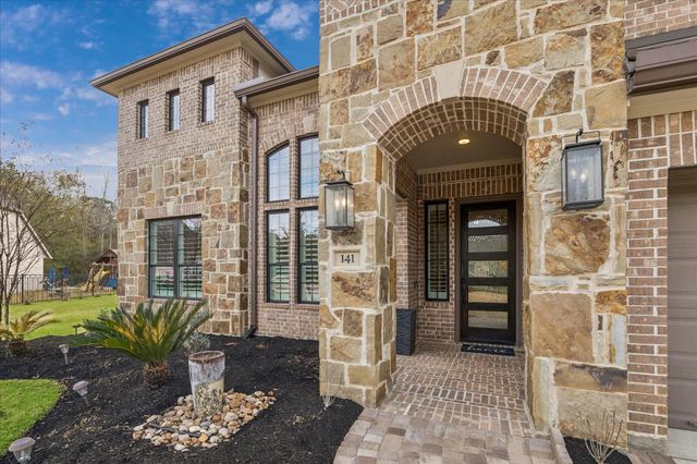 141 Bronze Bow Drive, Montgomery, TX 77316