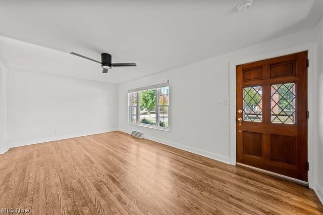 5204 Haverford Drive, Lyndhurst, OH 44124