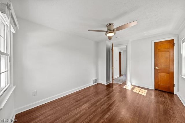 5204 Haverford Drive, Lyndhurst, OH 44124