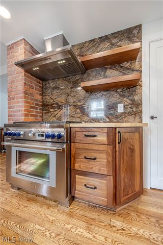 5204 Haverford Drive, Lyndhurst, OH 44124
