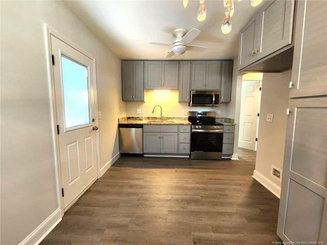 1207 Hillsboro Street, Fayetteville, NC 28301