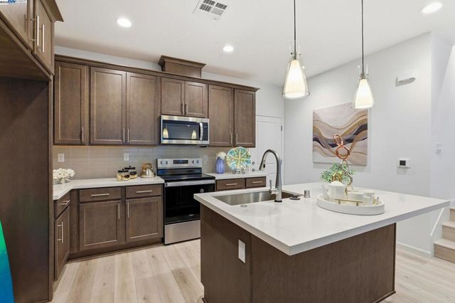 6357 Dandelion Street, Dublin, CA 94568