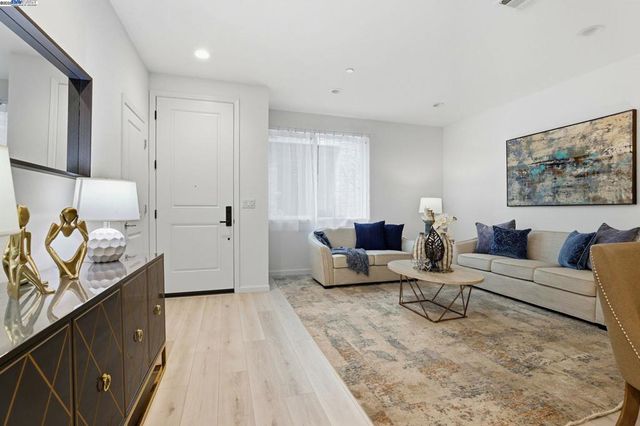 6357 Dandelion Street, Dublin, CA 94568