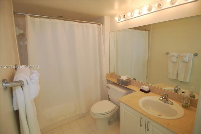 90 Alton Rd 2106, Miami Beach, FL 33139