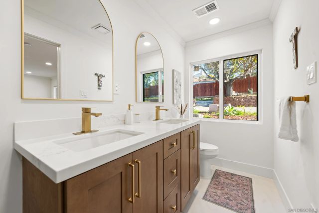 16021 Pomerado, Poway, CA 92064