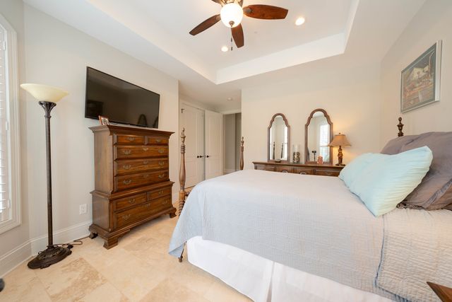 13941 Lakeview Point Road, Cedar Lake, IN 46303
