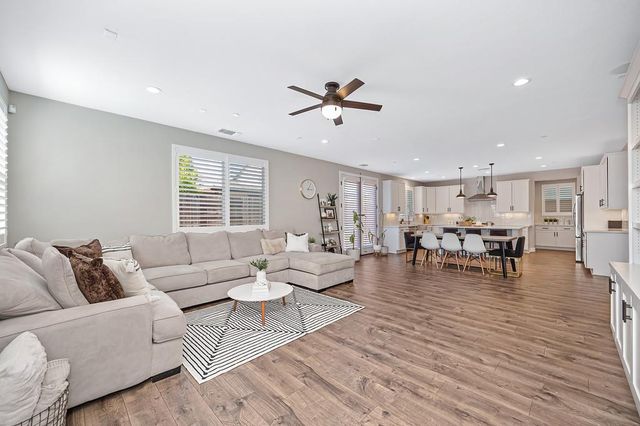 1615 Arroyo Sierra Way, Rocklin, CA 95765