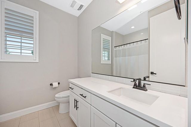 1615 Arroyo Sierra Way, Rocklin, CA 95765