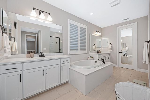 1615 Arroyo Sierra Way, Rocklin, CA 95765