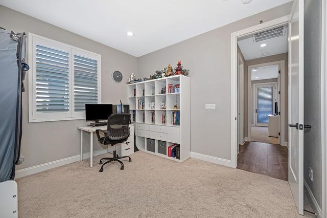 1615 Arroyo Sierra Way, Rocklin, CA 95765