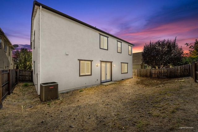 1615 Arroyo Sierra Way, Rocklin, CA 95765