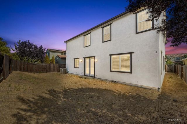 1615 Arroyo Sierra Way, Rocklin, CA 95765