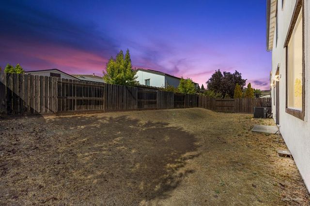 1615 Arroyo Sierra Way, Rocklin, CA 95765