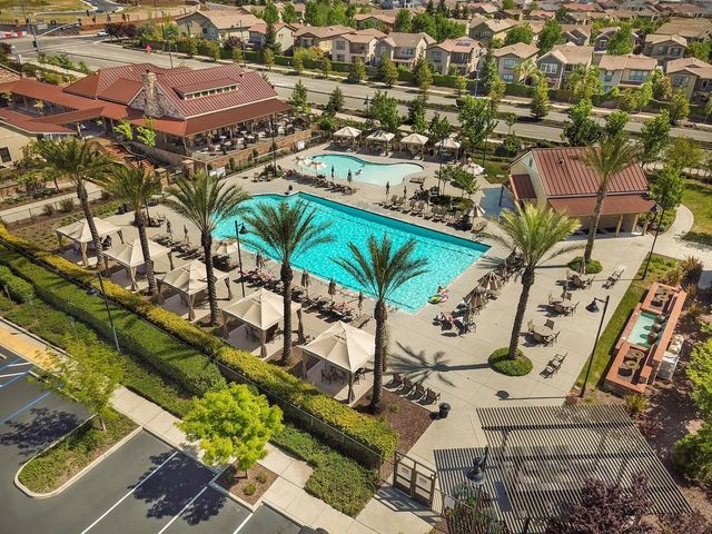 1615 Arroyo Sierra Way, Rocklin, CA 95765