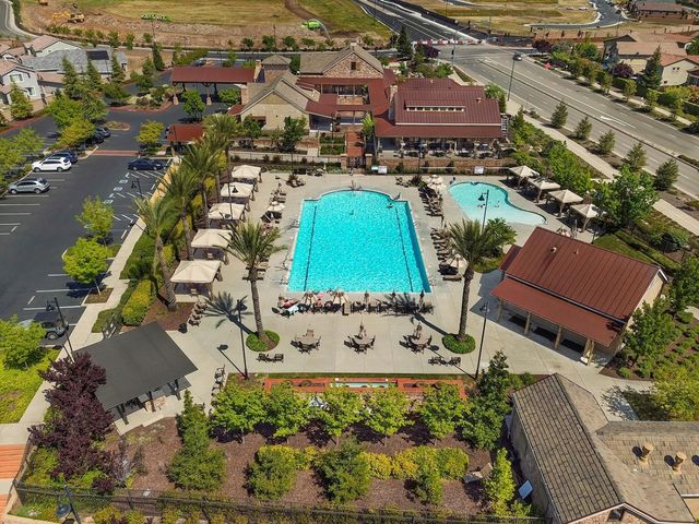 1615 Arroyo Sierra Way, Rocklin, CA 95765