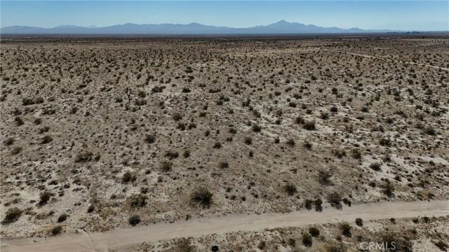745 White Bird, Adelanto, CA 92301