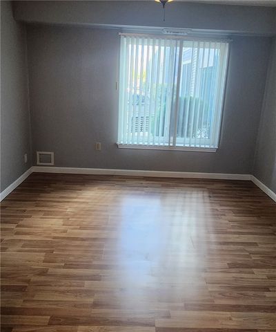 1800 Douglas Avenue 125, North Providence, RI 02904