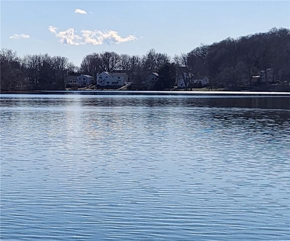 1800 Douglas Avenue 125, North Providence, RI 02904