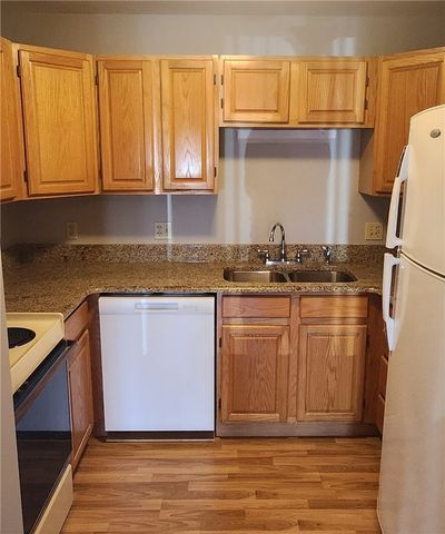 1800 Douglas Avenue 125, North Providence, RI 02904