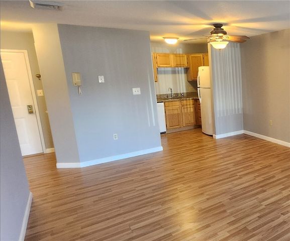 1800 Douglas Avenue 125, North Providence, RI 02904