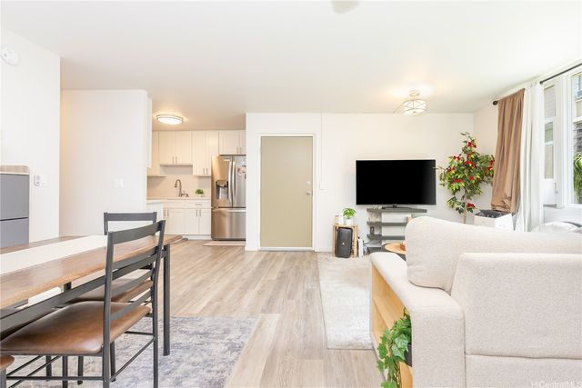 98-1032 Moanalua Road 3-103, Aiea, HI 96701